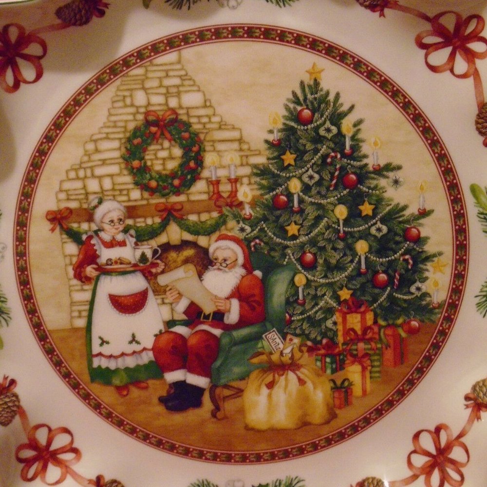 VILLEROY & BOCH, TOY'S FANTASY, LARGE PASTRY PLATE, "15, BRAND NEW, NEVER USED!!